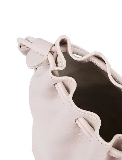 Женская сумка MIRATON кожаная молочного цвета - фото 6 - Miraton