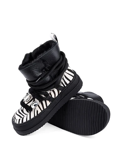 Жіночі черевики Attizzare шкіряні чорні з підкладкою з натурального хутра (X23451-08-7) - фото 2 - Miraton