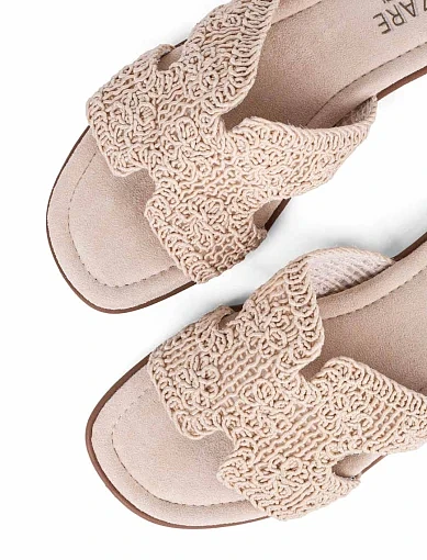 Жіночі шльопанці Attizzare тканинні рисового кольору - фото 5 - Miraton