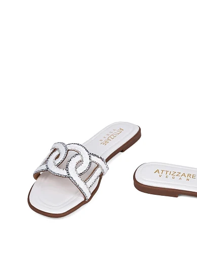 Жіночі шльопанці Attizzare тканинні білі - фото 2 - Miraton