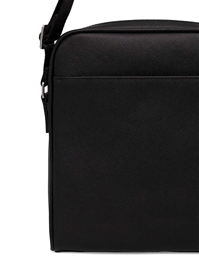 Чоловіча сумка крос-боді Guess із екошкіри чорна з накладними кишенями (HMMISA P4260ВЛ25) - фото 3 - Miraton