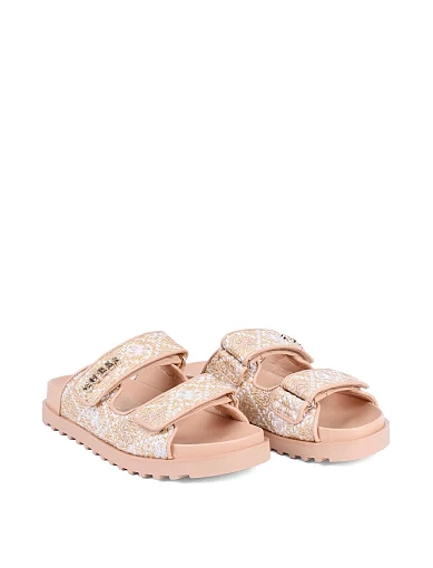 Жіночі шльопанці Guess з екошкіри бежеві - фото 3 - Miraton