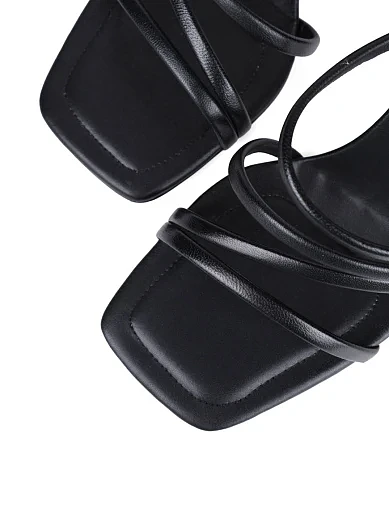 Жіночі босоніжки Attizzare шкіряні чорні(K82351-1-Y1) - фото 6 - Miraton