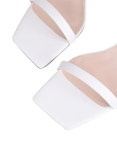 Жіночі босоніжки Mia May шкіряні білі - фото 5 - Miraton