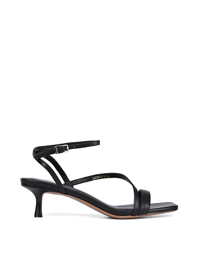 Жіночі босоніжки MIRATON шкіряні чорні - фото 2 - Miraton