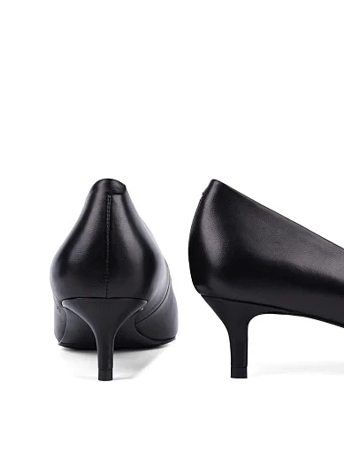 Женские туфли лодочки MIRATON кожаные черные - фото 2 - Miraton