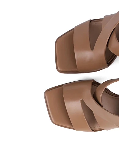 Жіночі босоніжки Attizzare шкіряні бежеві - фото 6 - Miraton