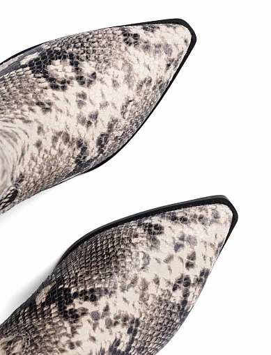 Жіночі черевики козаки MIRATON шкіряні різнокольорові - фото 5 - Miraton