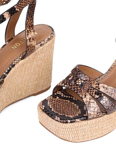 Жіночі босоніжки MIRATON шкіряні коричневі - фото 2 - Miraton