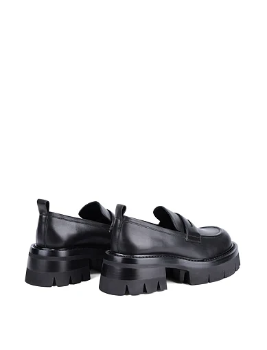 Жіночі туфлі лофери MIRATON шкіряні чорні - фото 4 - Miraton