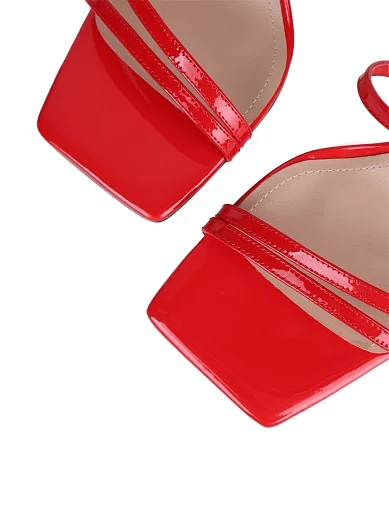 Жіночі босоніжки MIRATON лакові червоні - фото 6 - Miraton