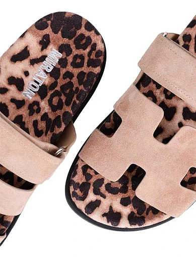 Жіночі шльопанці Attizzare замшеві бежеві - фото 5 - Miraton