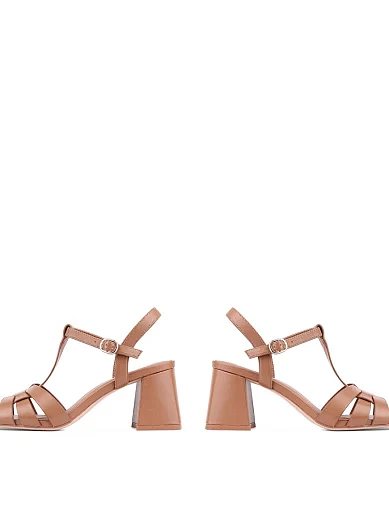 Жіночі босоніжки Attizzare шкіряні коричневі - фото 2 - Miraton