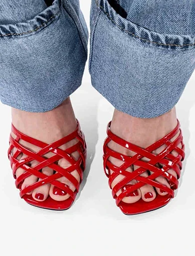 Жіночі босоніжки MIRATON лакові червоні - фото 8 - Miraton