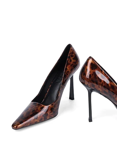 Жіночі туфлі MIRATON лакові леопардові - фото 2 - Miraton