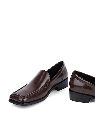 Жіночі туфлі MIRATON з масляної шкіри коричневі - фото 2 - Miraton