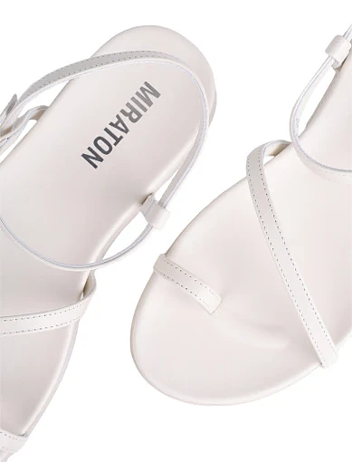 Жіночі сандалі MIRATON шкіряні рисового кольору - фото 5 - Miraton