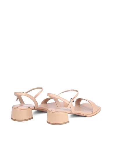 Жіночі босоніжки Attizzare шкіряні бежеві - фото 4 - Miraton