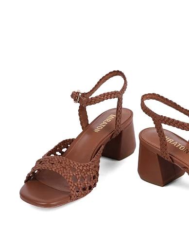 Жіночі босоніжки MIRATON шкіряні коричневі - фото 3 - Miraton