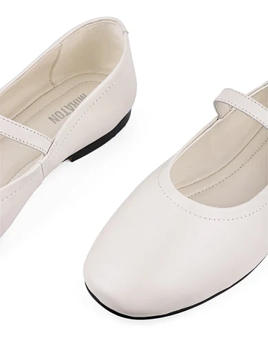 Жіночі балетки MIRATON шкіряні молочні - фото 5 - Miraton