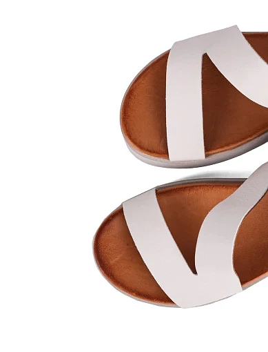 Жіночі сандалі Attizzare шкіряні білі(03-2836) - фото 5 - Miraton