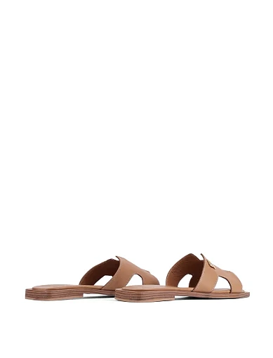 Жіночі шльопанці Attizzare шкіряні бежеві - фото 3 - Miraton