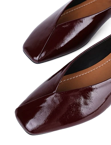 Женские балетки Attizzare лаковые бордовые - фото 6 - Miraton