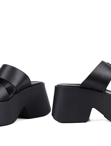 Жіночі сабо Attizzare шкіряні чорні - фото 2 - Miraton