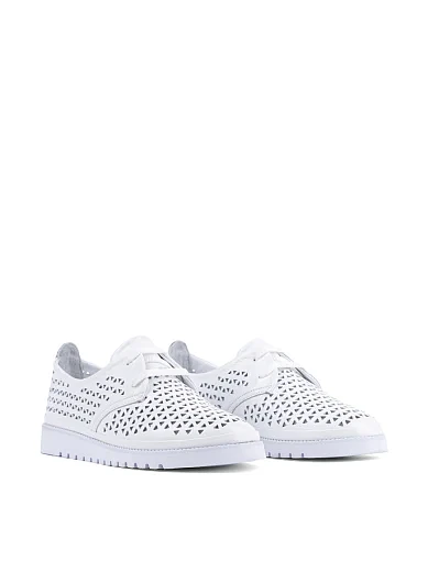 Жіночі туфлі Attizzare шкіряні білі - фото 3 - Miraton