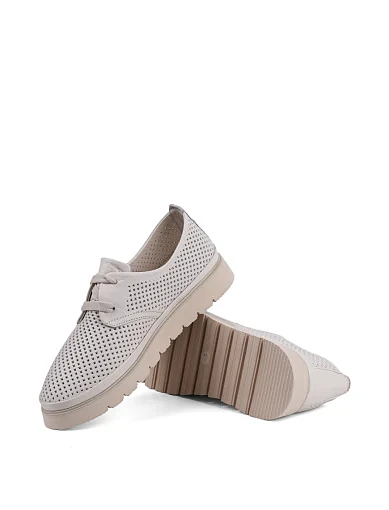 Жіночі туфлі Attizzare шкіряні бежеві - фото 2 - Miraton