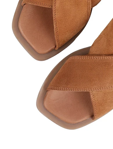 Жіночі сандалі Attizzare велюрові коричневі - фото 5 - Miraton