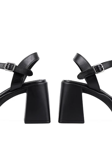 Жіночі босоніжки Attizzare шкіряні чорні - фото 2 - Miraton