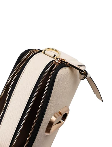 Женская сумка camera bag MIRATON кожаная белая с декоративной застежкой - фото 5 - Miraton