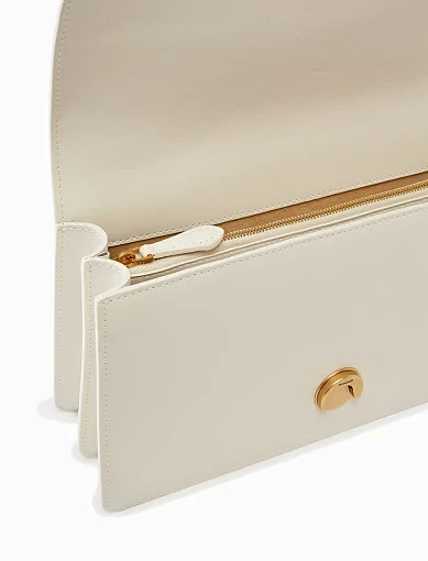 Жіноча сумка крос-боді Pinko шкіряна молочного кольору з декоративною застібкою - фото 5 - Miraton