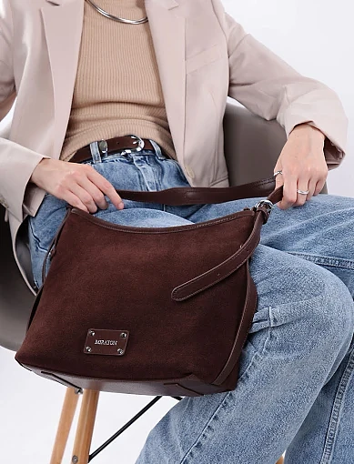 Женская сумка хобо MIRATON замшевая коричневая - фото 2 - Miraton