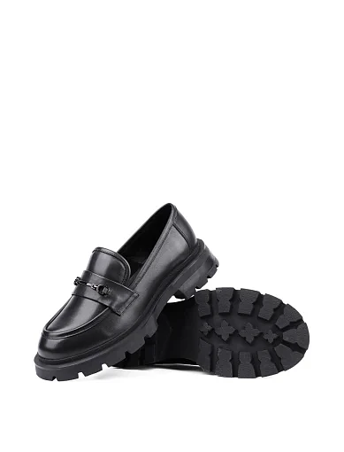 Жіночі туфлі лофери MIRATON шкіряні чорні - фото 2 - Miraton