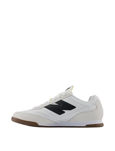 Женские кроссовки New Balance RC42 кожаные белые - фото 2 - Miraton