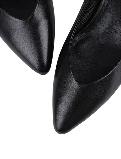 Жіночі туфлі Attizzare шкіряні чорні - фото 5 - Miraton