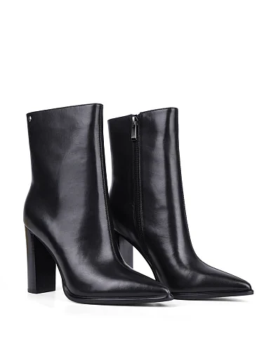 Женские ботинки Attizzare кожаные черные - фото 3 - Miraton