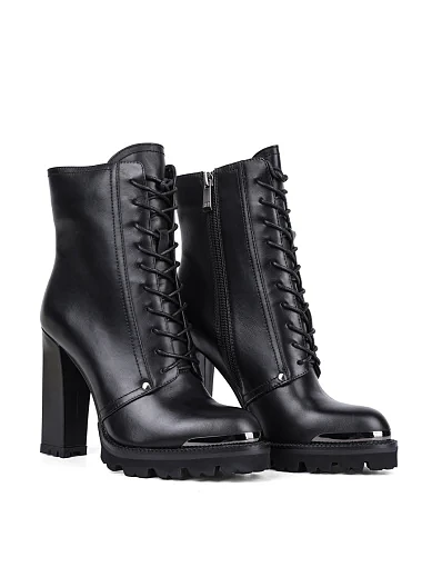 Жіночі черевики Attizzare шкіряні чорні - фото 3 - Miraton