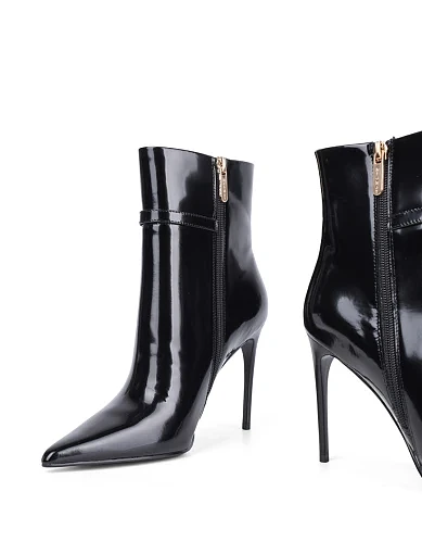 Жіночі черевики Mia May з олійної шкіри чорні - фото 2 - Miraton