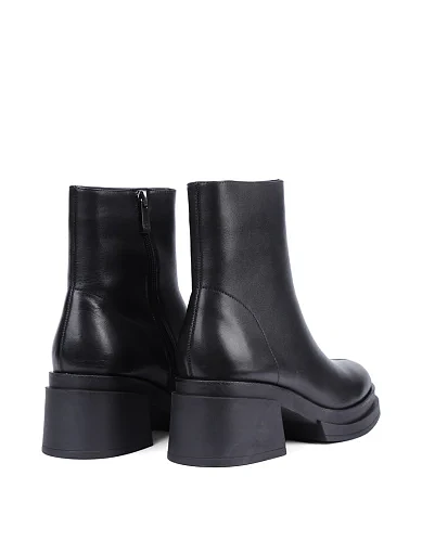 Жіночі черевики Attizzare шкіряні чорні - фото 4 - Miraton