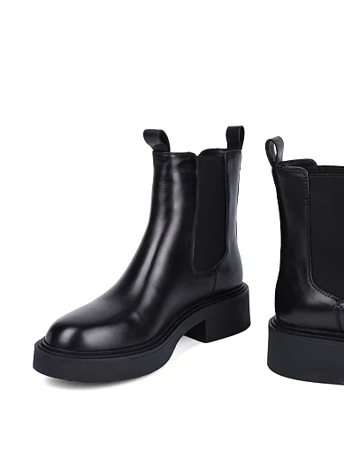 Жіночі черевики Attizzare шкіряні чорні - фото 2 - Miraton