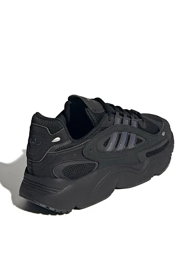 Жіночі кросівки Adidas OZMILLEN з екошкіри чорні - фото 4 - Miraton