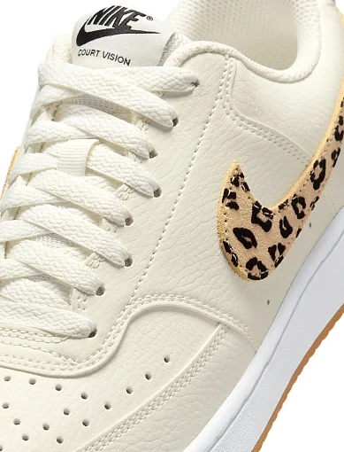 Жіночі кросівки Nike Court Vision тканинні бежеві - фото 7 - Miraton