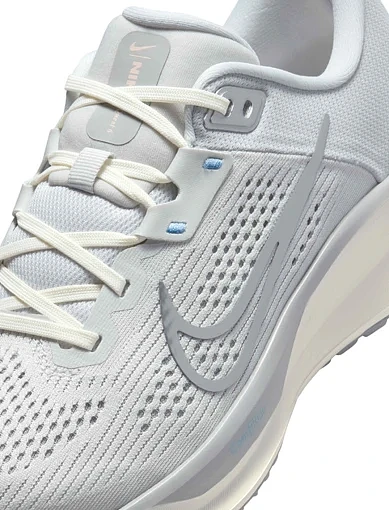 Жіночі кросівки раннери Nike QUEST 6 тканинні сірі - фото 6 - Miraton