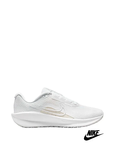 Жіночі кросівки раннери Nike DOWNSHIFTER 13 тканинні білі фото 1