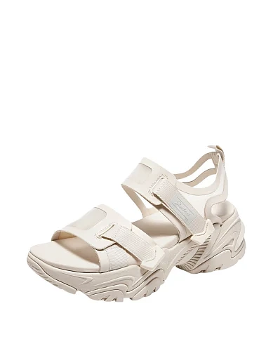Женские сандалии Skechers Stamina V2 тканевые молочного цвета - фото 3 - Miraton