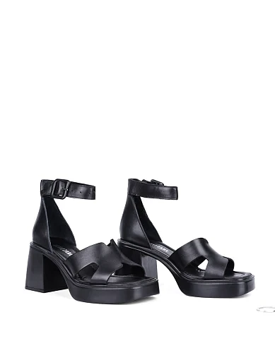 Жіночі босоніжки Attizzare шкіряні чорні - фото 4 - Miraton