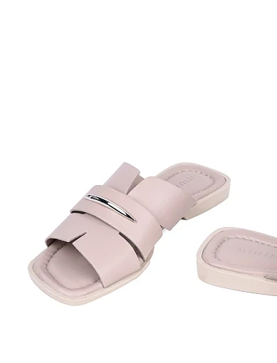 Жіночі шльопанці Attizzare шкіряні сірі - фото 5 - Miraton